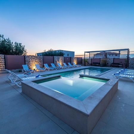 PUY Pinna Residence - Vanga מראה חיצוני תמונה