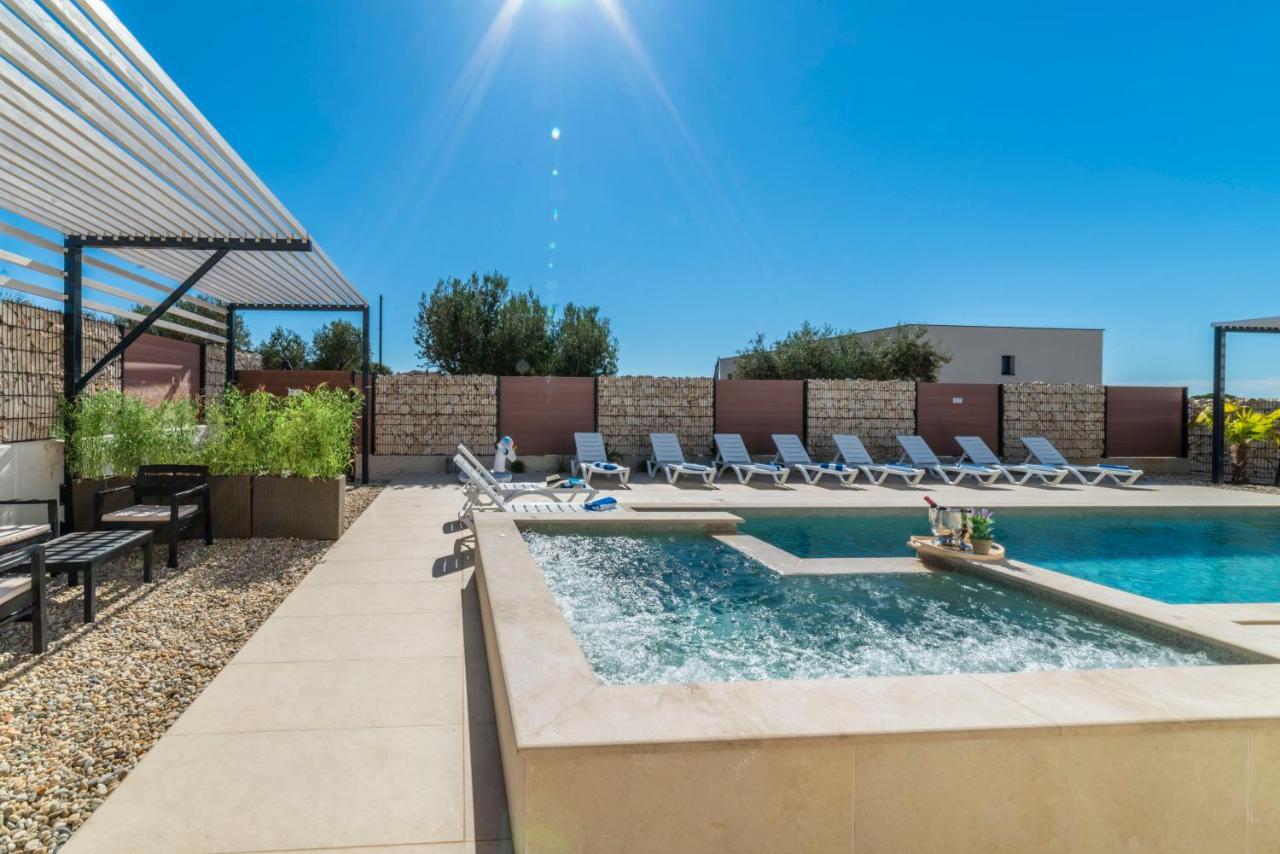 PUY Pinna Residence - Vanga מראה חיצוני תמונה