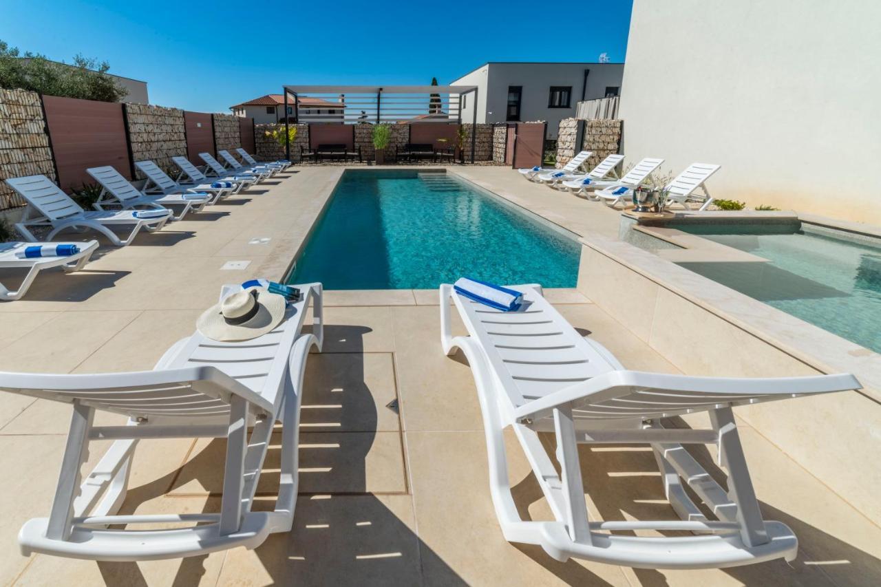 PUY Pinna Residence - Vanga מראה חיצוני תמונה