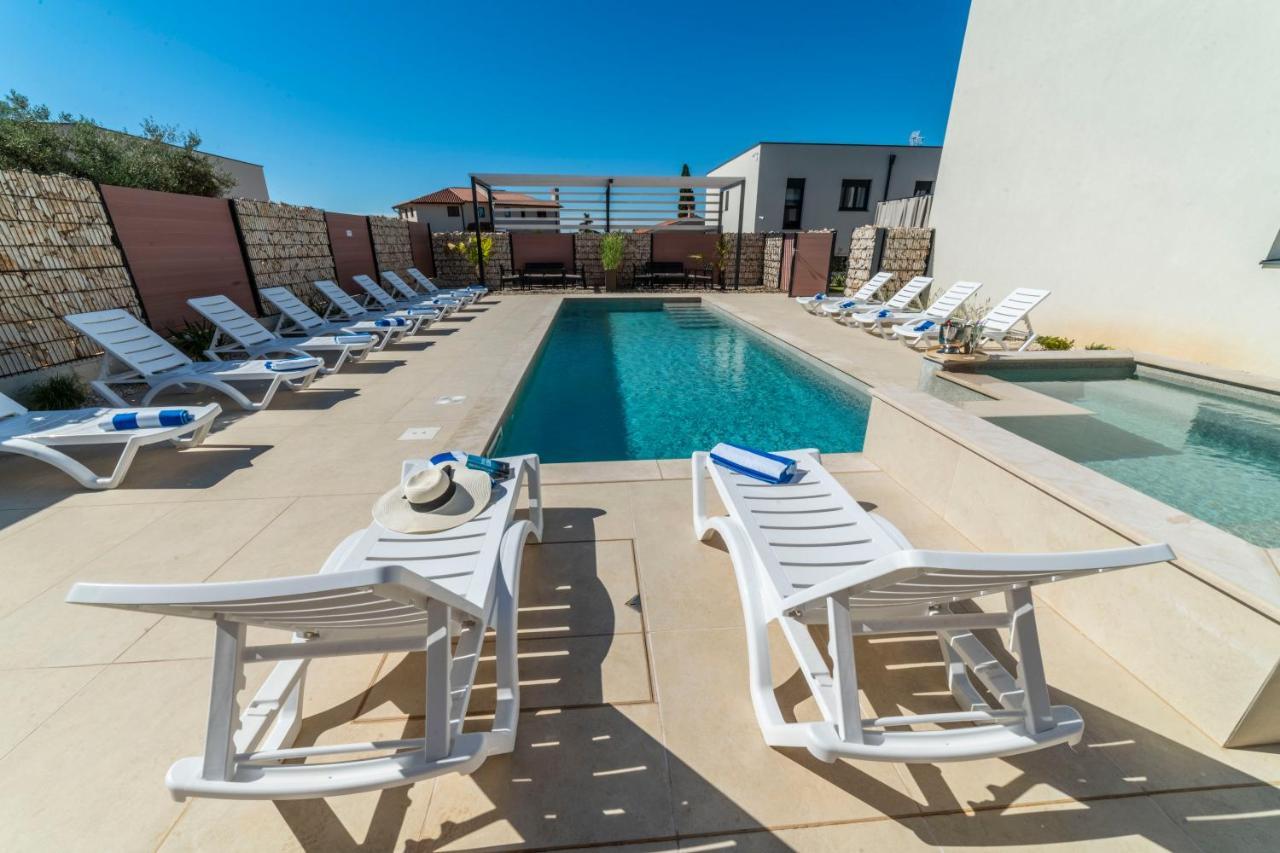 PUY Pinna Residence - Vanga מראה חיצוני תמונה