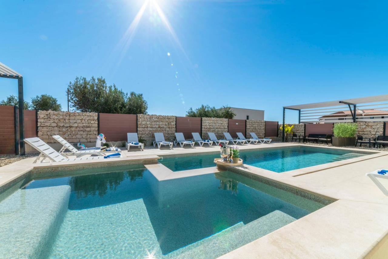 PUY Pinna Residence - Vanga מראה חיצוני תמונה
