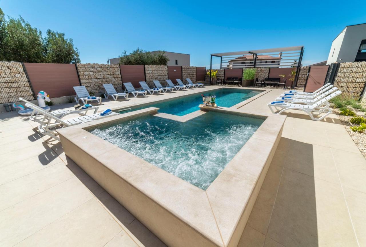 PUY Pinna Residence - Vanga מראה חיצוני תמונה